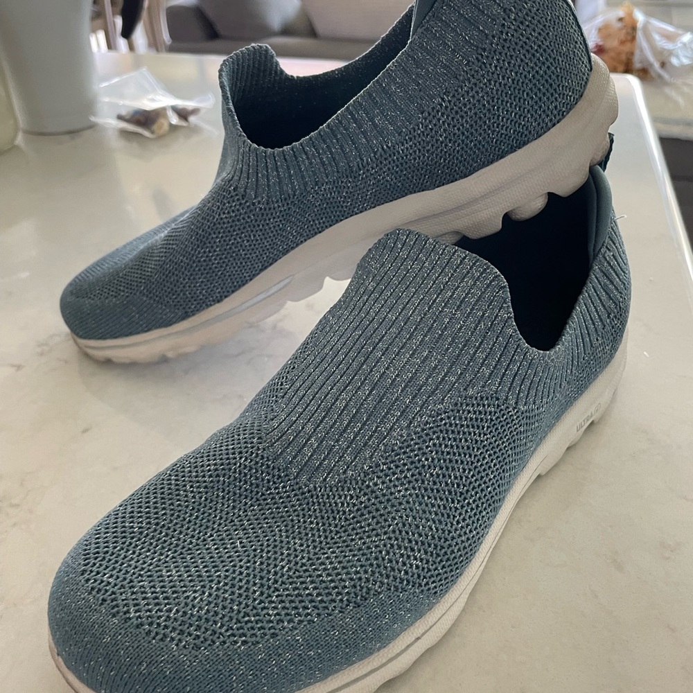 Sketchers sneakers Goga mat